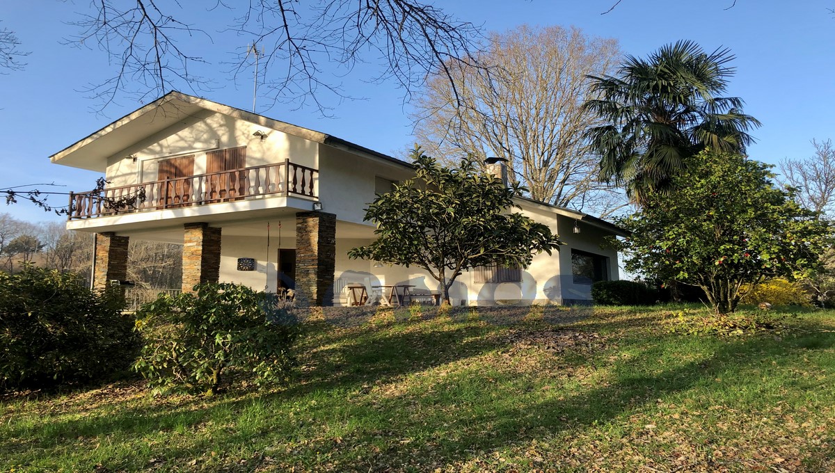 Chalet en O Corgo, Lugo