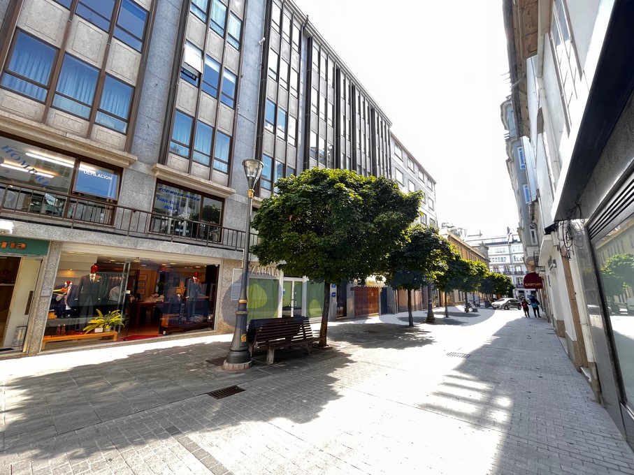 Piso en venta con terraza dentro de Murallas-centro en Lugo (6)