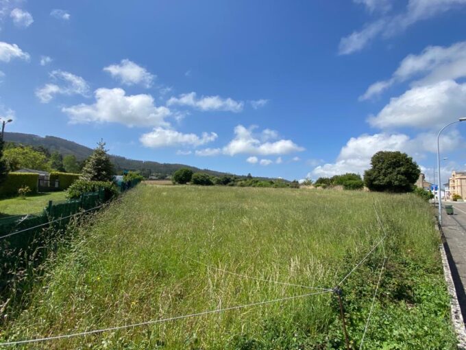 Venta de Finca Rústica en Veiguiña, Barreiros en Lugo