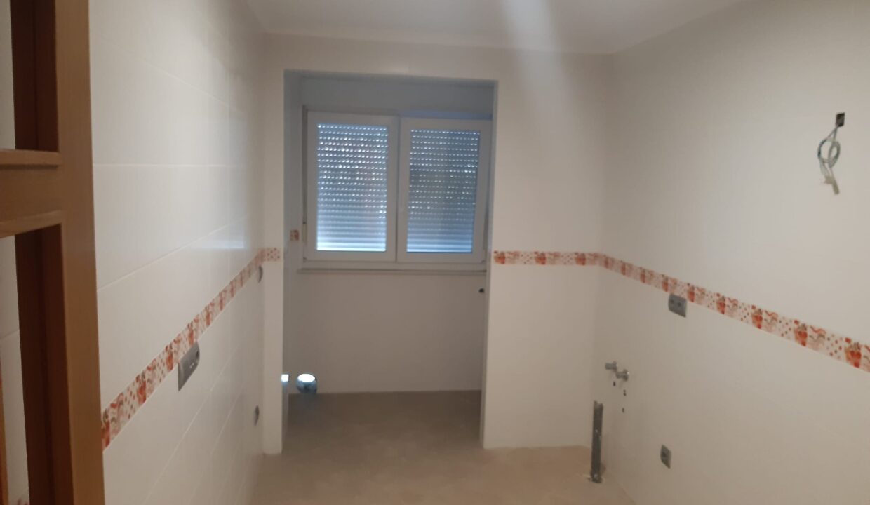 Obra parada en venta en Lourenzá en Lugo (3)