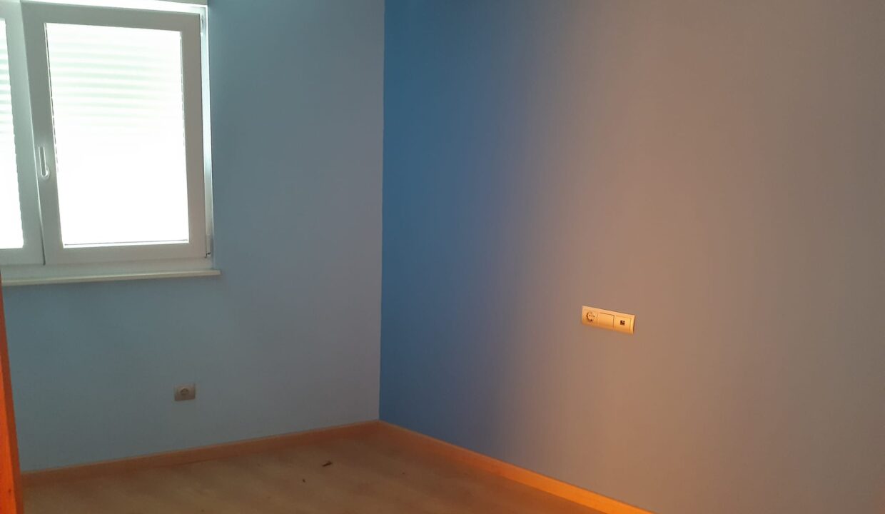 Obra parada en venta en Lourenzá en Lugo (4)