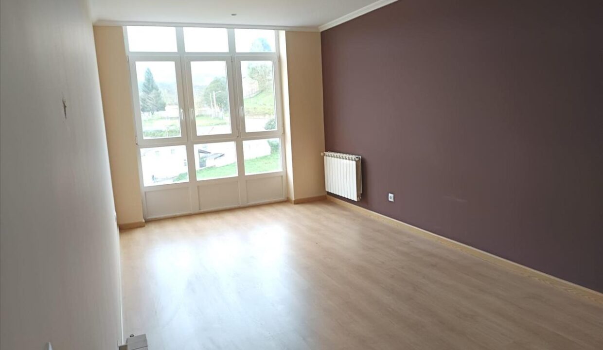 Obra parada en venta en Lourenzá en Lugo (5)