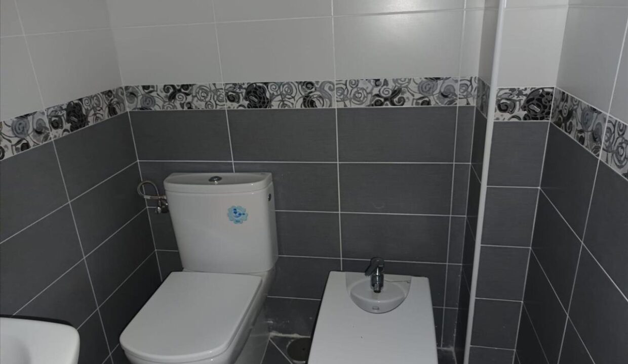 Obra parada en venta en Lourenzá en Lugo (8)