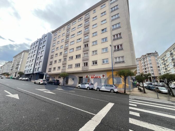 Apartamento con uso de oficina en San Xillao, Lugo